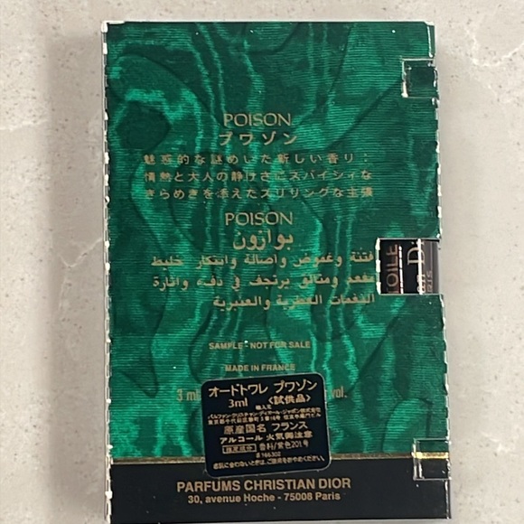 Vintage Christian Dior Gold Hexagon Perfume Diffuser Necklace - Picture 7 of 8